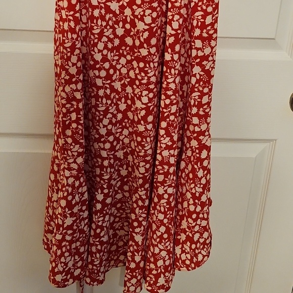 Max Studio Red Floral Ruffle Wrap Dress - Picture 14 of 16